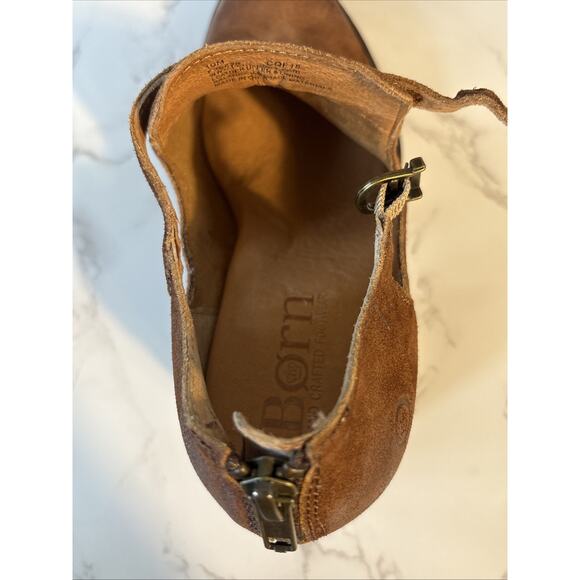 Born Handcrafted Footwear Brown Ankle Suede Bootie Back Zip Women's 10 M Comfort - Picture 5 of 9
